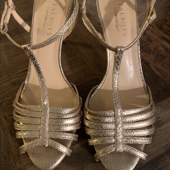 Talbots Gold Strappy Heels - Picture 2 of 5